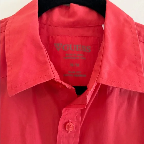 Guess Men's Vibrant Red Casual Button Down Shirt - Picture 2 of 4